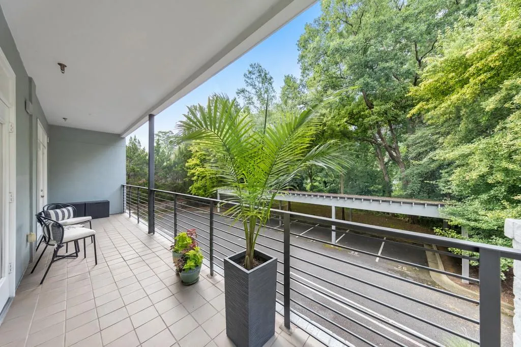 3655 Peachtree Road Ne Unit 101, Atlanta, Georgia 30319, 2 Bedrooms Bedrooms, 0 ,2 BathroomsBathrooms,Residential,For Sale,3655 Peachtree Road Ne Unit 101,7804591