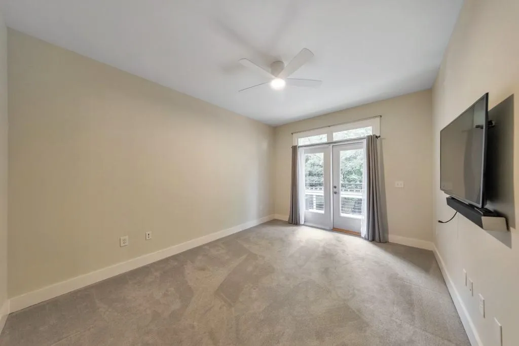 3655 Peachtree Road Ne Unit 101, Atlanta, Georgia 30319, 2 Bedrooms Bedrooms, 0 ,2 BathroomsBathrooms,Residential,For Sale,3655 Peachtree Road Ne Unit 101,7804591