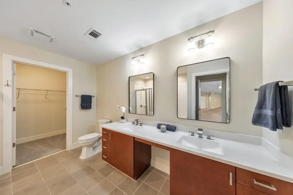 3655 Peachtree Road Ne Unit 101, Atlanta, Georgia 30319, 2 Bedrooms Bedrooms, 0 ,2 BathroomsBathrooms,Residential,For Sale,3655 Peachtree Road Ne Unit 101,7804591