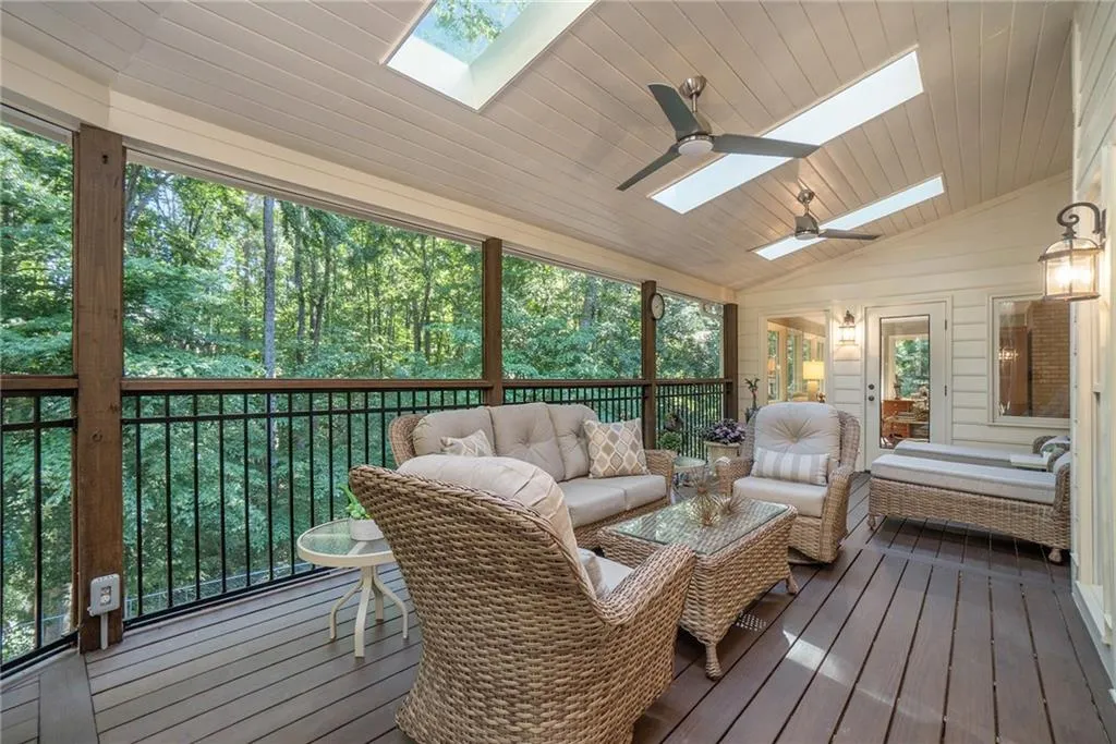 2080 Old Dominion Road, Atlanta, Georgia 30350, 6 Bedrooms Bedrooms, ,5 BathroomsBathrooms,Residential,For Sale,2080 Old Dominion Road,7580695
