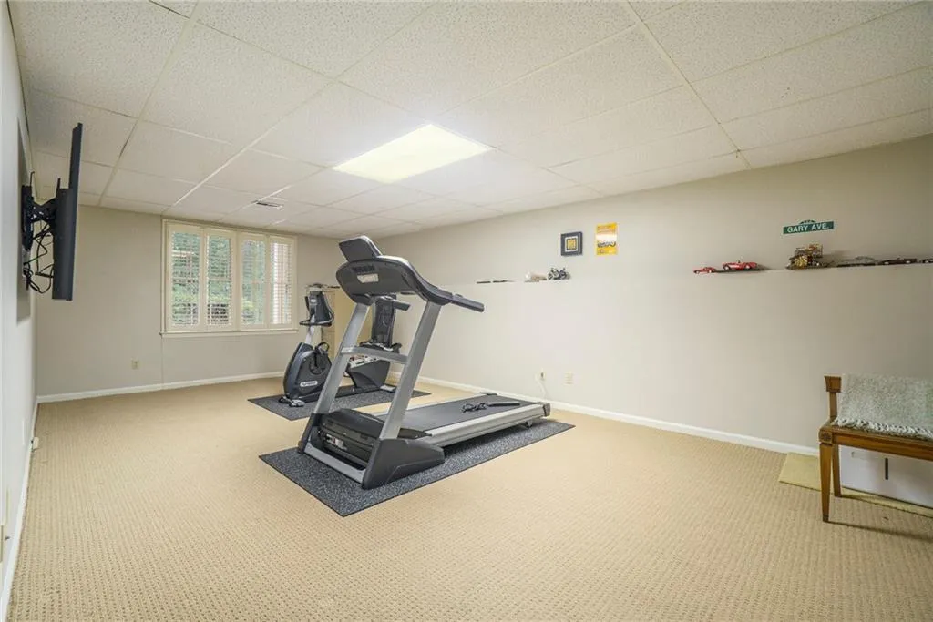 2080 Old Dominion Road, Atlanta, Georgia 30350, 6 Bedrooms Bedrooms, ,5 BathroomsBathrooms,Residential,For Sale,2080 Old Dominion Road,7580695