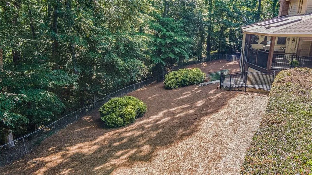 2080 Old Dominion Road, Atlanta, Georgia 30350, 6 Bedrooms Bedrooms, ,5 BathroomsBathrooms,Residential,For Sale,2080 Old Dominion Road,7580695