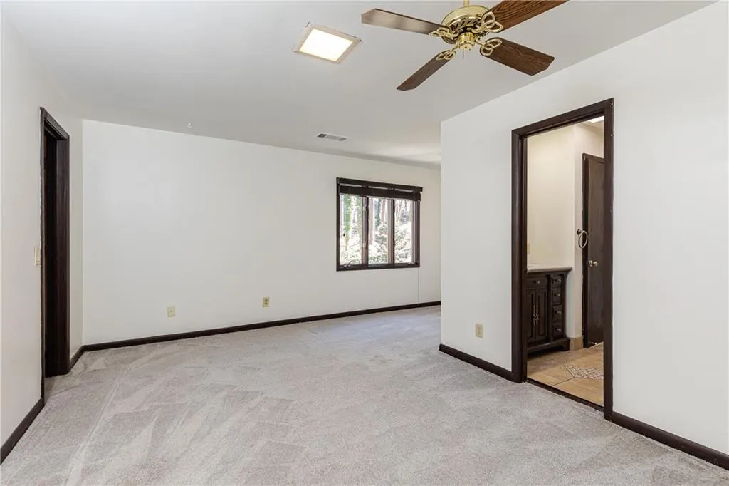 320 Benita Trace, Sandy Springs, Georgia 30328, 5 Bedrooms Bedrooms, ,3 BathroomsBathrooms,Residential,Sold,320 Benita Trace,6999008