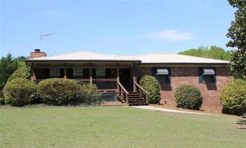 426 Atlanta Highway, Loganville, Georgia 30052