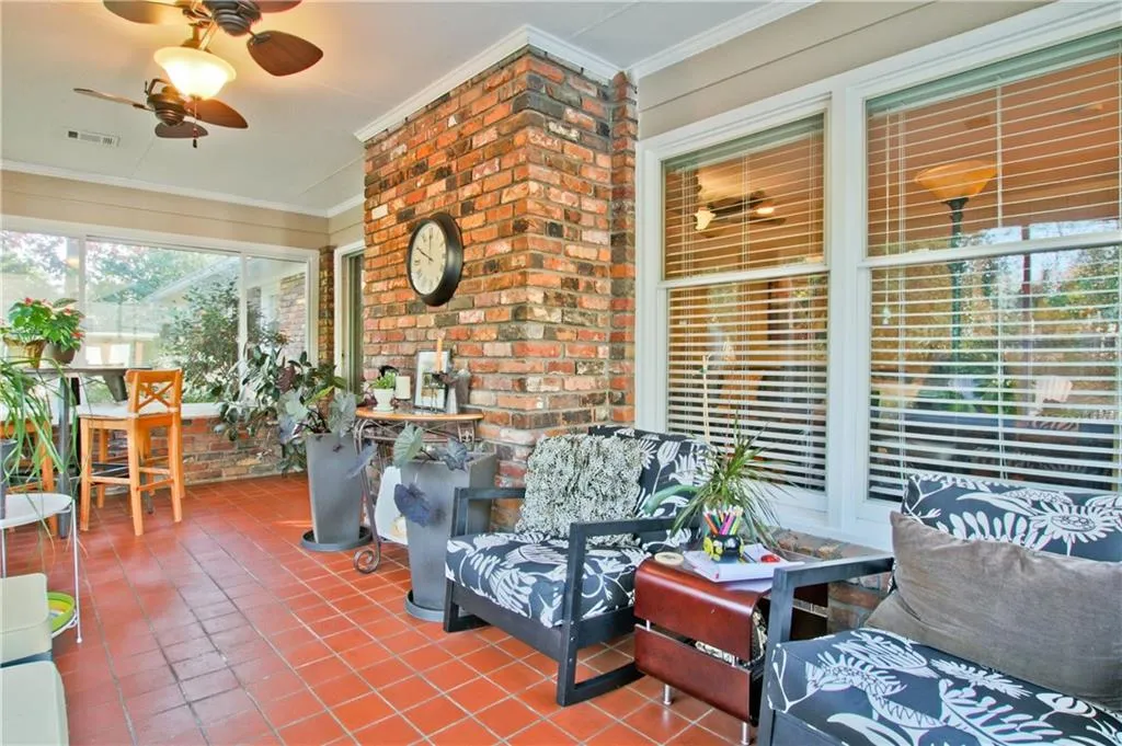 520 Gerry Lane Ne, Sandy Springs, Georgia 30328, 3 Bedrooms Bedrooms, ,2 BathroomsBathrooms,Residential,Sold,520 Gerry Lane Ne,5781281
