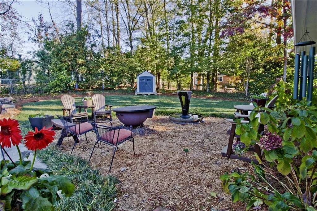 520 Gerry Lane Ne, Sandy Springs, Georgia 30328, 3 Bedrooms Bedrooms, ,2 BathroomsBathrooms,Residential,Sold,520 Gerry Lane Ne,5781281