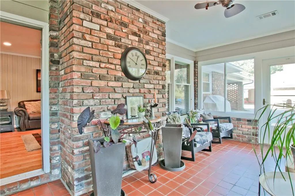 520 Gerry Lane Ne, Sandy Springs, Georgia 30328, 3 Bedrooms Bedrooms, ,2 BathroomsBathrooms,Residential,Sold,520 Gerry Lane Ne,5781281