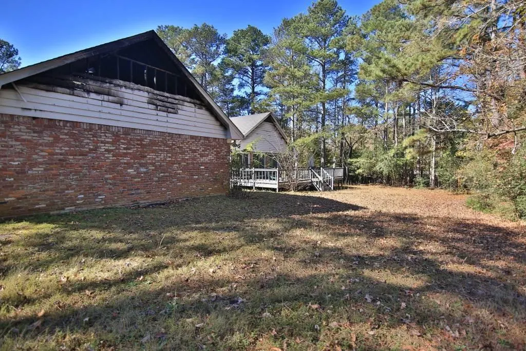 1635 Chevron Way, Sandy Springs, Georgia 30350, 4 Bedrooms Bedrooms, ,3 BathroomsBathrooms,Residential,Sold,1635 Chevron Way,5931427