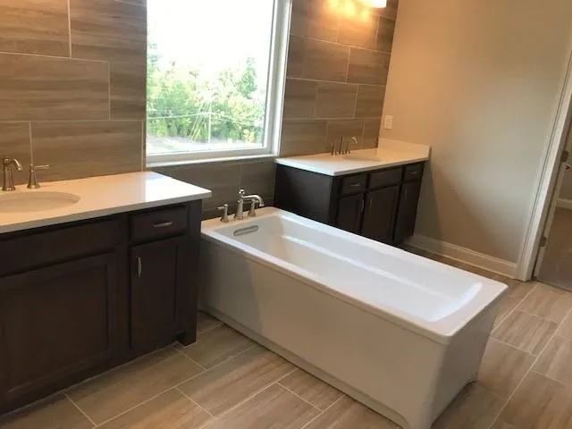 6626 Sterling Drive Unit 678, Sandy Springs, Georgia 30328, 3 Bedrooms Bedrooms, ,3 BathroomsBathrooms,Residential,Sold,6626 Sterling Drive Unit 678,6620574