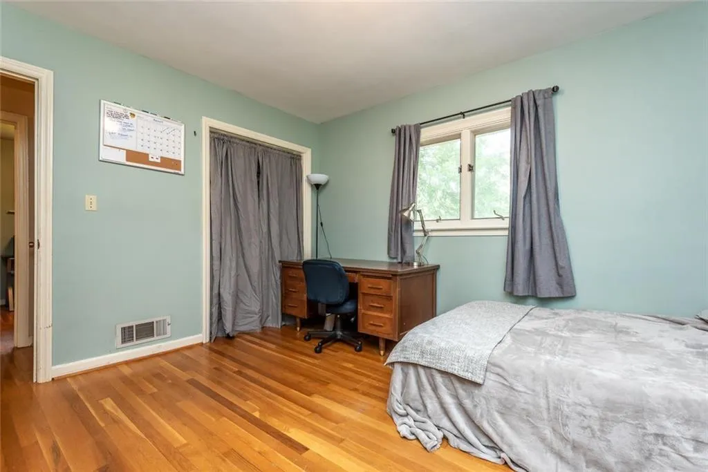 6117 Harleston Road, Sandy Springs, Georgia 30328, 3 Bedrooms Bedrooms, ,2 BathroomsBathrooms,Residential,Sold,6117 Harleston Road,6597346