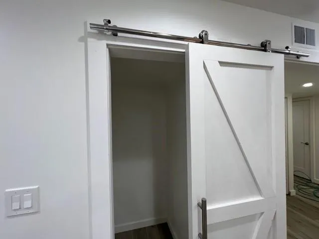 5641 Kingsport Drive Unit 8, Sandy Springs, Georgia 30342, 2 Bedrooms Bedrooms, ,1 BathroomBathrooms,Residential,Sold,5641 Kingsport Drive Unit 8,7091881