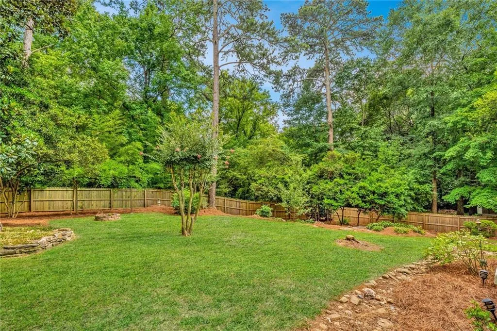 461 Carriage Drive, Sandy Springs, Georgia 30328, 3 Bedrooms Bedrooms, ,2 BathroomsBathrooms,Residential,Sold,461 Carriage Drive,7076123