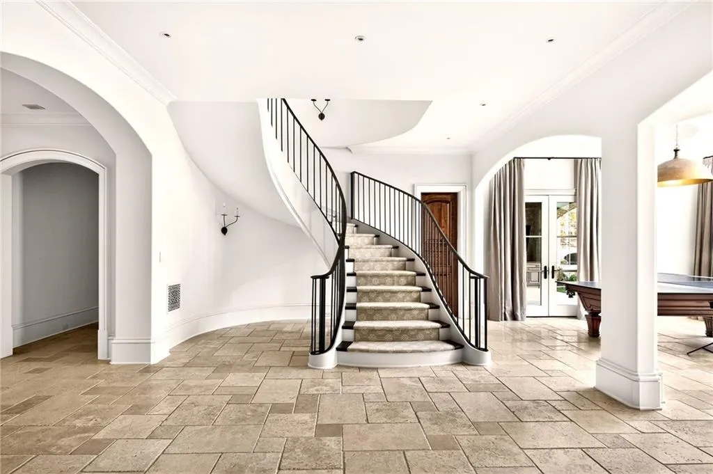 5250 London Drive, Atlanta, Georgia 30327, 6 Bedrooms Bedrooms, ,6 BathroomsBathrooms,Residential,Sold,5250 London Drive,7702737