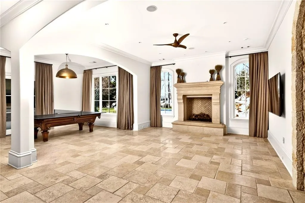 5250 London Drive, Atlanta, Georgia 30327, 6 Bedrooms Bedrooms, ,6 BathroomsBathrooms,Residential,Sold,5250 London Drive,7702737