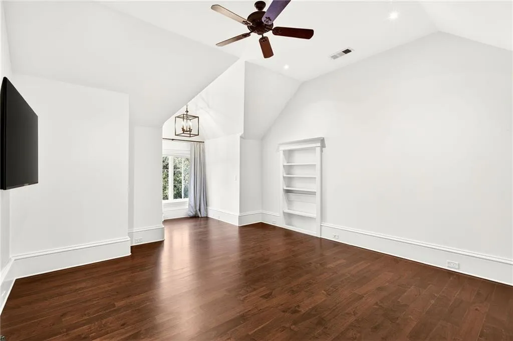 5250 London Drive, Atlanta, Georgia 30327, 6 Bedrooms Bedrooms, ,6 BathroomsBathrooms,Residential,Sold,5250 London Drive,7702737