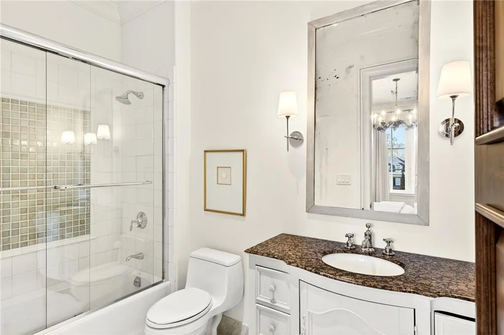 5250 London Drive, Atlanta, Georgia 30327, 6 Bedrooms Bedrooms, ,6 BathroomsBathrooms,Residential,Sold,5250 London Drive,7702737
