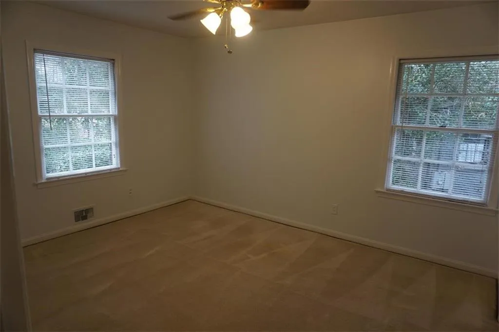 4650 Canyon Creek Trail, Sandy Springs, Georgia 30342, 2 Bedrooms Bedrooms, ,2 BathroomsBathrooms,Residential,Sold,4650 Canyon Creek Trail,6686710