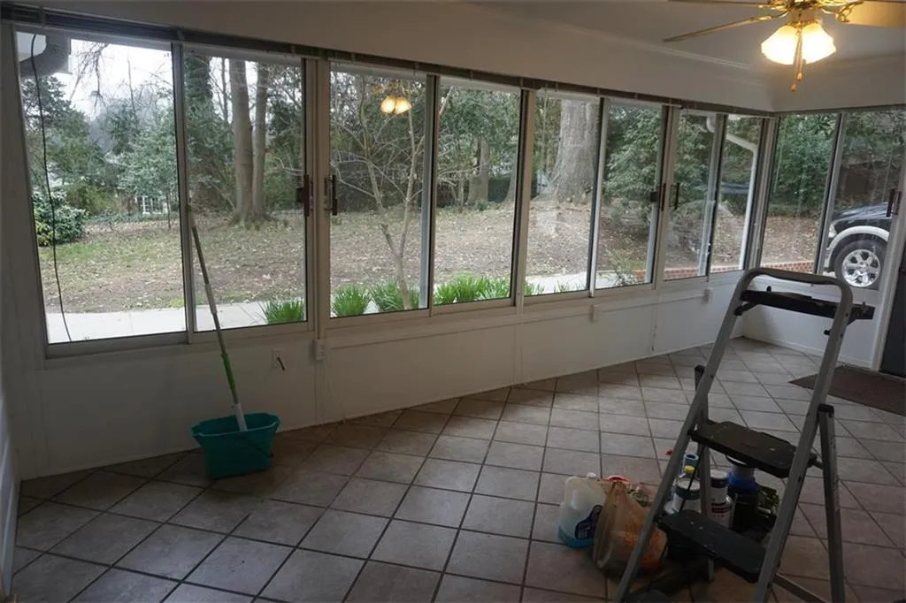 4650 Canyon Creek Trail, Sandy Springs, Georgia 30342, 2 Bedrooms Bedrooms, ,2 BathroomsBathrooms,Residential,Sold,4650 Canyon Creek Trail,6686710