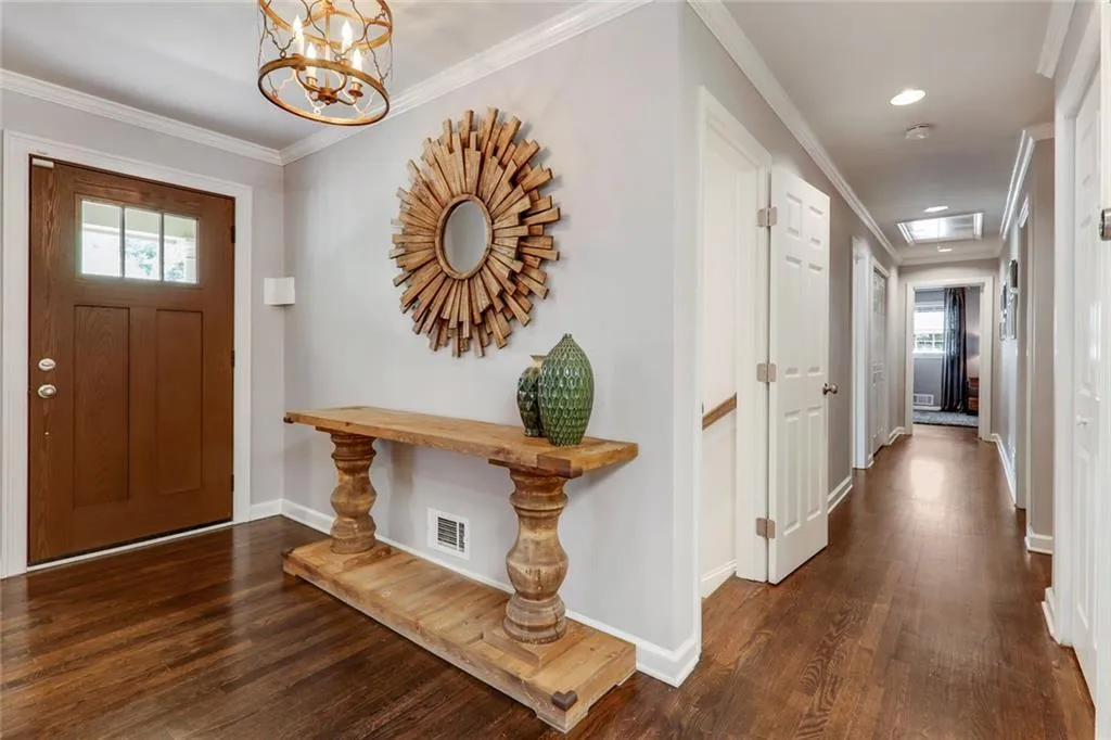 245 Beachland Drive, Atlanta, Georgia 30342, 4 Bedrooms Bedrooms, ,3 BathroomsBathrooms,Residential,Sold,245 Beachland Drive,6782548