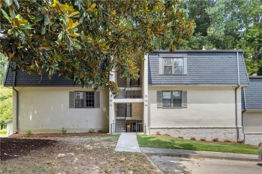 97 Rosaire Place Nw, Atlanta, Georgia 30327, 1 Bedroom Bedrooms, ,1 BathroomBathrooms,Residential,For Sale,97 Rosaire Place Nw,7624160
