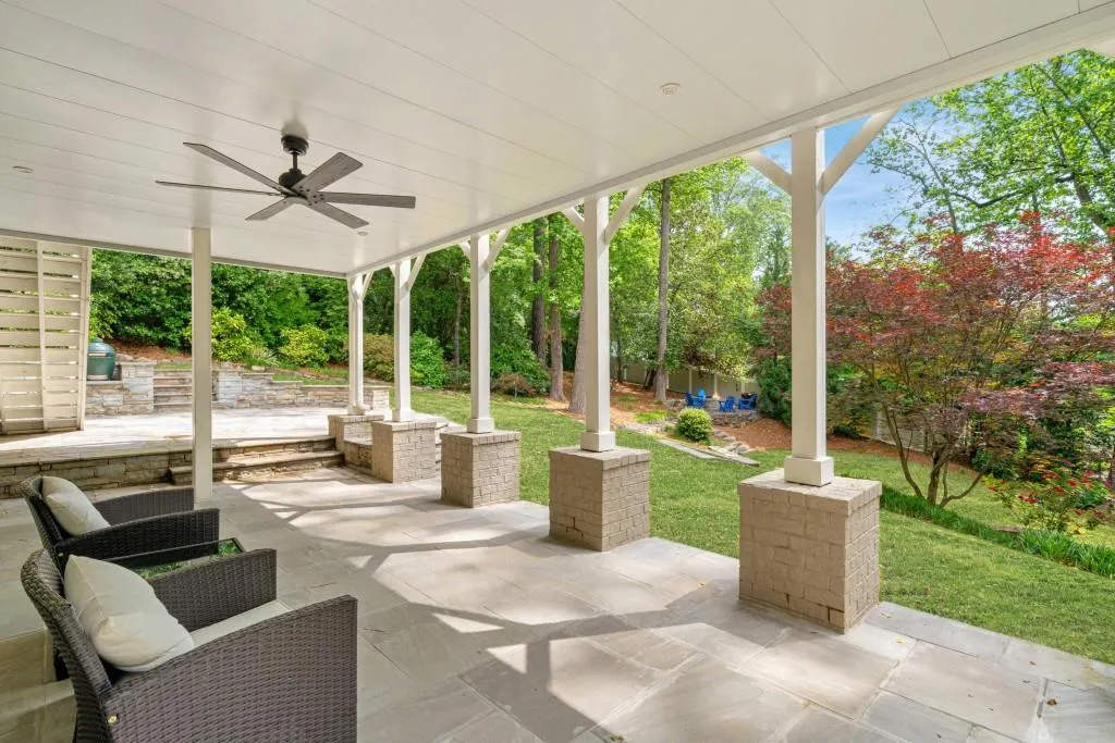 3925 Sheldon Drive N, Atlanta, Georgia 30342, 6 Bedrooms Bedrooms, ,5 BathroomsBathrooms,Residential,For Sale,3925 Sheldon Drive N,7667629