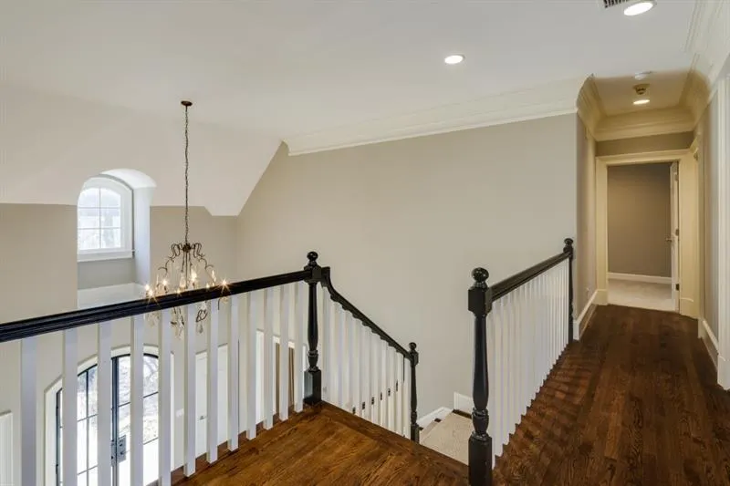 565 Mount Paran Road, Sandy Springs, Georgia 30327, 5 Bedrooms Bedrooms, ,6 BathroomsBathrooms,Residential,Sold,565 Mount Paran Road,7254887