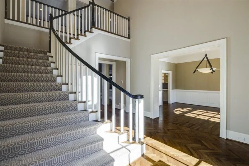 565 Mount Paran Road, Sandy Springs, Georgia 30327, 5 Bedrooms Bedrooms, ,6 BathroomsBathrooms,Residential,Sold,565 Mount Paran Road,7254887