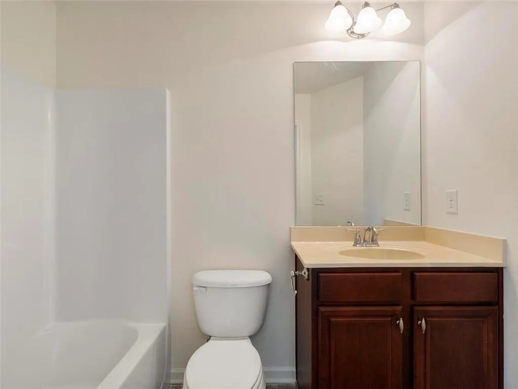 7360 Glisten Avenue Unit 87, Sandy Springs, Georgia 30328, 3 Bedrooms Bedrooms, ,3 BathroomsBathrooms,Residential,Sold,7360 Glisten Avenue Unit 87,6941651