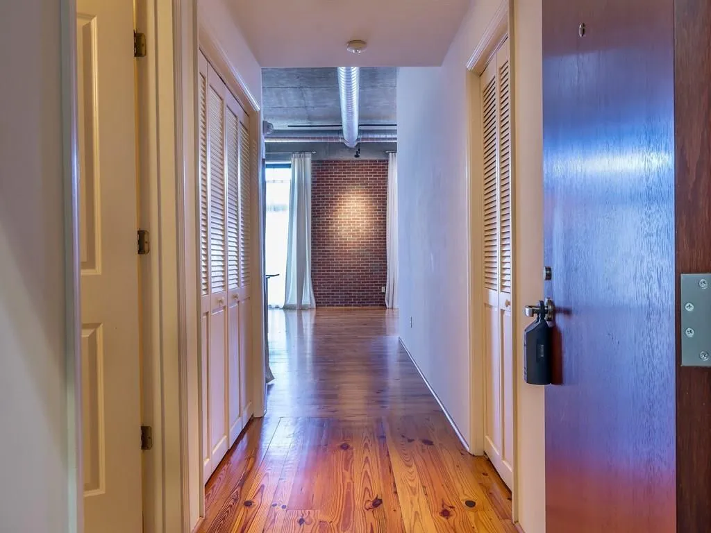 6105 Blue Stone Road Unit 219, Sandy Springs, Georgia 30328, 2 Bedrooms Bedrooms, ,2 BathroomsBathrooms,Residential,Sold,6105 Blue Stone Road Unit 219,5613982