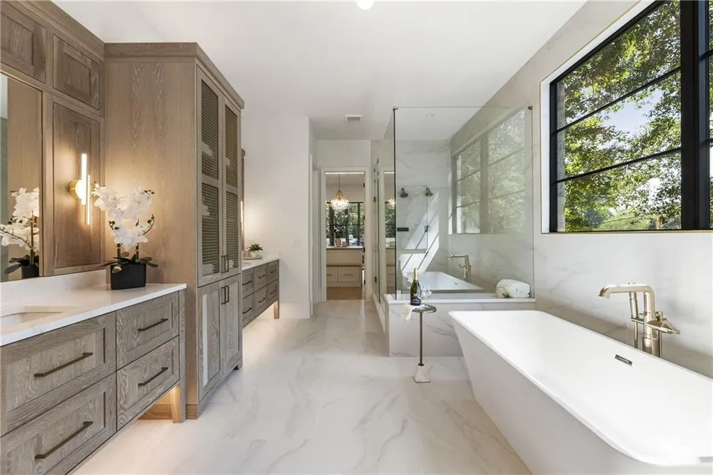 1145 Kingston Drive, Atlanta, Georgia 30342, 6 Bedrooms Bedrooms, ,6 BathroomsBathrooms,Residential,For Sale,1145 Kingston Drive,7623942