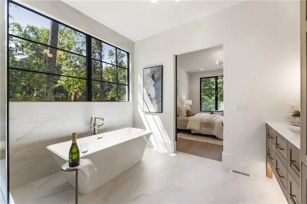1145 Kingston Drive, Atlanta, Georgia 30342, 6 Bedrooms Bedrooms, ,6 BathroomsBathrooms,Residential,For Sale,1145 Kingston Drive,7623942