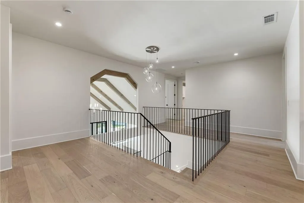 1145 Kingston Drive, Atlanta, Georgia 30342, 6 Bedrooms Bedrooms, ,6 BathroomsBathrooms,Residential,For Sale,1145 Kingston Drive,7623942