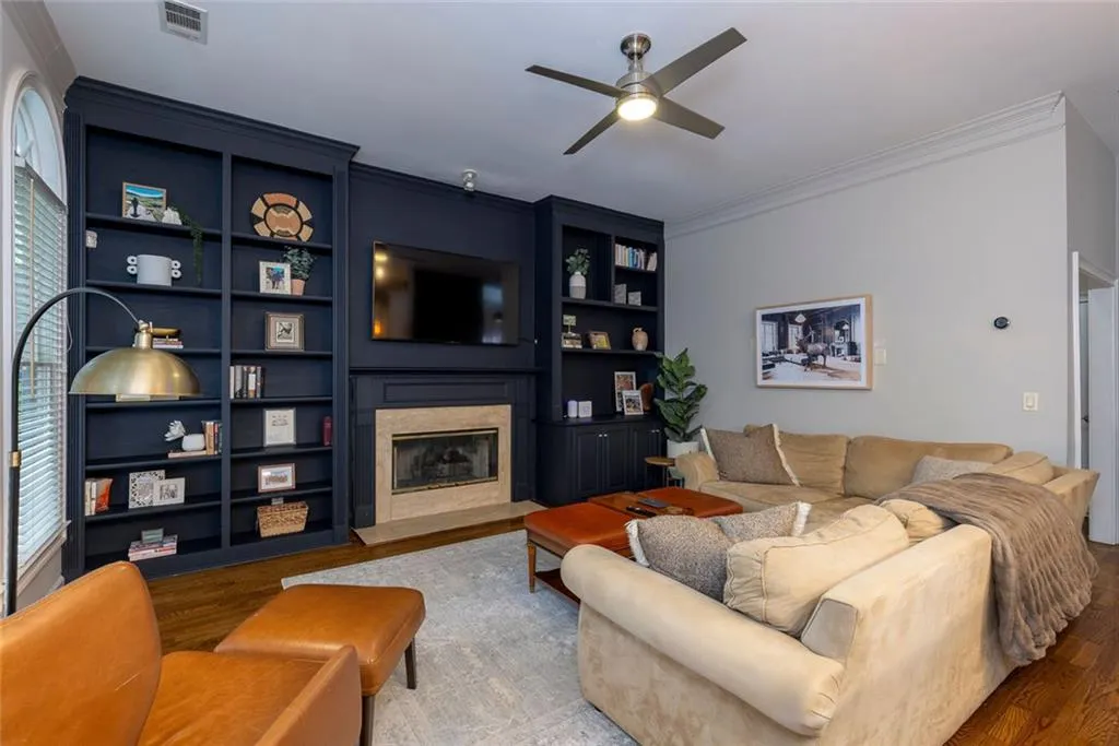 2322 Valley Brook Way Ne, Brookhaven, Georgia 30319, 4 Bedrooms Bedrooms, ,3 BathroomsBathrooms,Residential,For Sale,2322 Valley Brook Way Ne,7628632