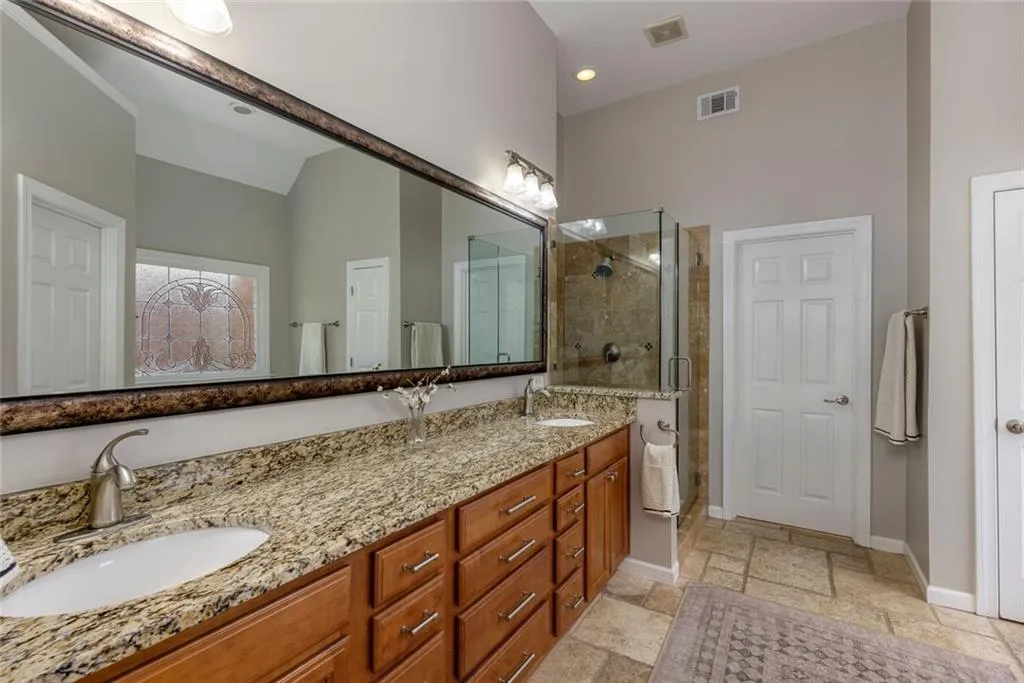 2322 Valley Brook Way Ne, Brookhaven, Georgia 30319, 4 Bedrooms Bedrooms, ,3 BathroomsBathrooms,Residential,For Sale,2322 Valley Brook Way Ne,7628632