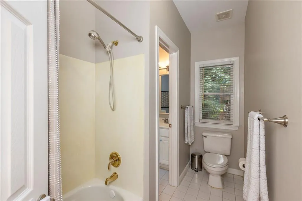 2322 Valley Brook Way Ne, Brookhaven, Georgia 30319, 4 Bedrooms Bedrooms, ,3 BathroomsBathrooms,Residential,For Sale,2322 Valley Brook Way Ne,7628632