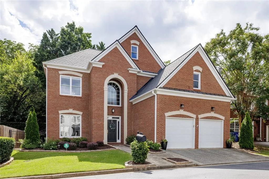 2322 Valley Brook Way Ne, Brookhaven, Georgia 30319, 4 Bedrooms Bedrooms, ,3 BathroomsBathrooms,Residential,For Sale,2322 Valley Brook Way Ne,7628632