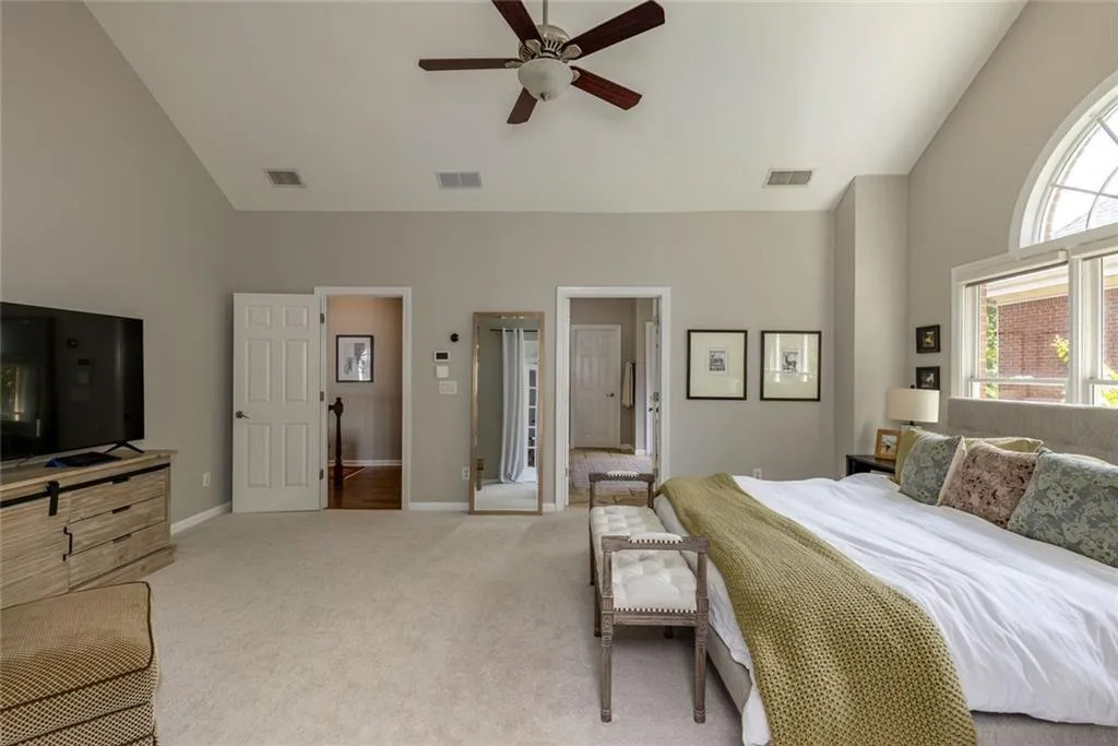 2322 Valley Brook Way Ne, Brookhaven, Georgia 30319, 4 Bedrooms Bedrooms, ,3 BathroomsBathrooms,Residential,For Sale,2322 Valley Brook Way Ne,7628632