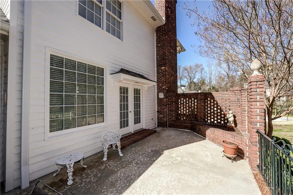 780 Wesley Oak Road, Sandy Springs, Georgia 30328, 4 Bedrooms Bedrooms, ,2 BathroomsBathrooms,Residential,Sold,780 Wesley Oak Road,5816179