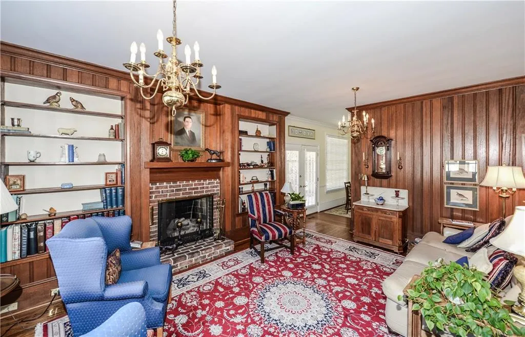 780 Wesley Oak Road, Sandy Springs, Georgia 30328, 4 Bedrooms Bedrooms, ,2 BathroomsBathrooms,Residential,Sold,780 Wesley Oak Road,5816179