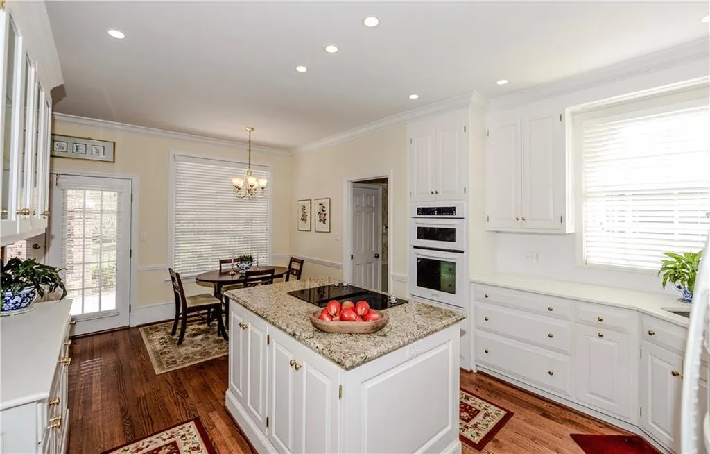 780 Wesley Oak Road, Sandy Springs, Georgia 30328, 4 Bedrooms Bedrooms, ,2 BathroomsBathrooms,Residential,Sold,780 Wesley Oak Road,5816179