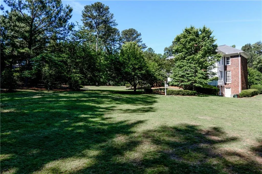 780 Wesley Oak Road, Sandy Springs, Georgia 30328, 4 Bedrooms Bedrooms, ,2 BathroomsBathrooms,Residential,Sold,780 Wesley Oak Road,5816179