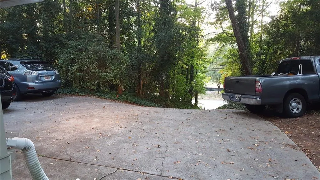 710 Windsor Parkway, Atlanta, Georgia 30342, 3 Bedrooms Bedrooms, ,2 BathroomsBathrooms,Residential,Sold,710 Windsor Parkway,5832808