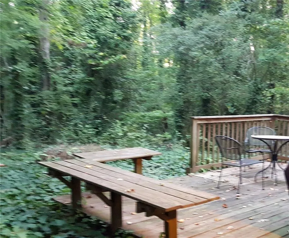 710 Windsor Parkway, Atlanta, Georgia 30342, 3 Bedrooms Bedrooms, ,2 BathroomsBathrooms,Residential,Sold,710 Windsor Parkway,5832808