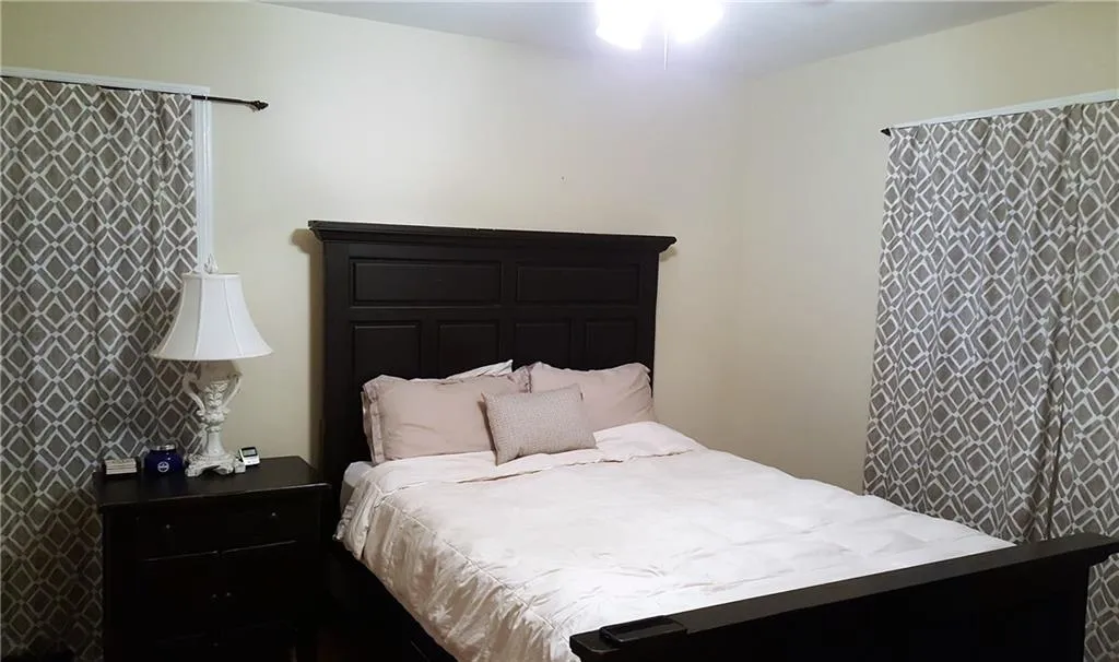 710 Windsor Parkway, Atlanta, Georgia 30342, 3 Bedrooms Bedrooms, ,2 BathroomsBathrooms,Residential,Sold,710 Windsor Parkway,5832808