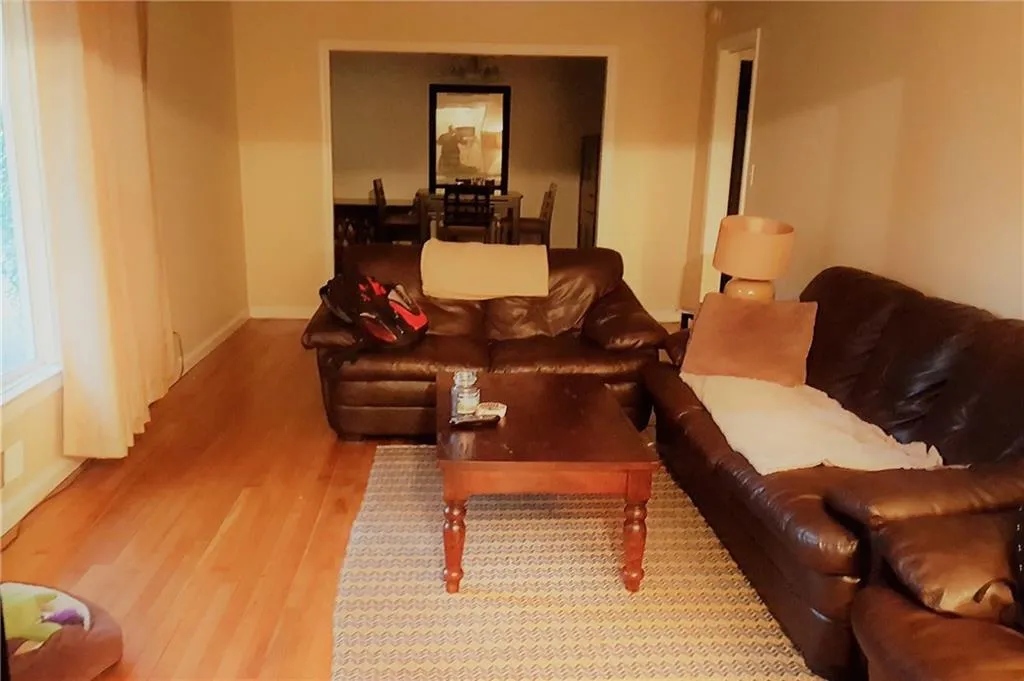 710 Windsor Parkway, Atlanta, Georgia 30342, 3 Bedrooms Bedrooms, ,2 BathroomsBathrooms,Residential,Sold,710 Windsor Parkway,5832808