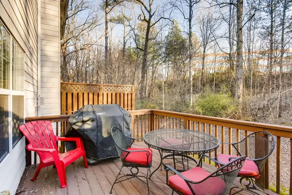 651 Coligny Court, Atlanta, Georgia 30350, 3 Bedrooms Bedrooms, ,3 BathroomsBathrooms,Residential,Sold,651 Coligny Court,6129034