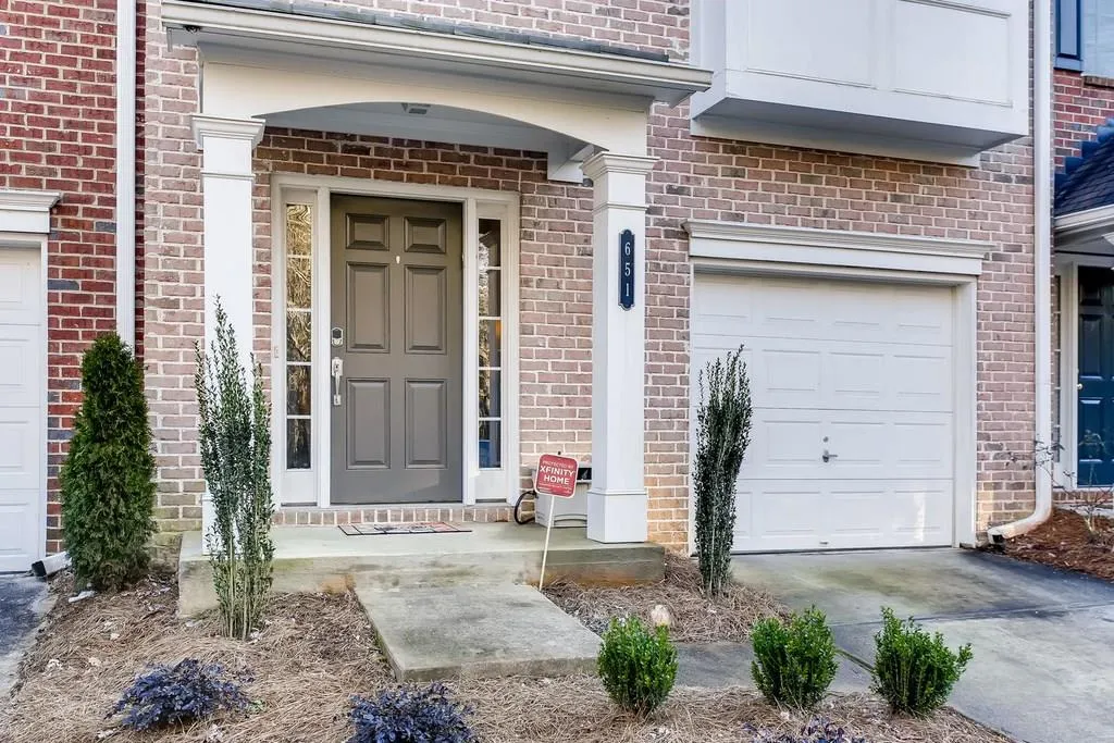 651 Coligny Court, Atlanta, Georgia 30350, 3 Bedrooms Bedrooms, ,3 BathroomsBathrooms,Residential,Sold,651 Coligny Court,6129034