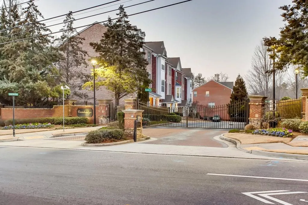651 Coligny Court, Atlanta, Georgia 30350, 3 Bedrooms Bedrooms, ,3 BathroomsBathrooms,Residential,Sold,651 Coligny Court,6129034