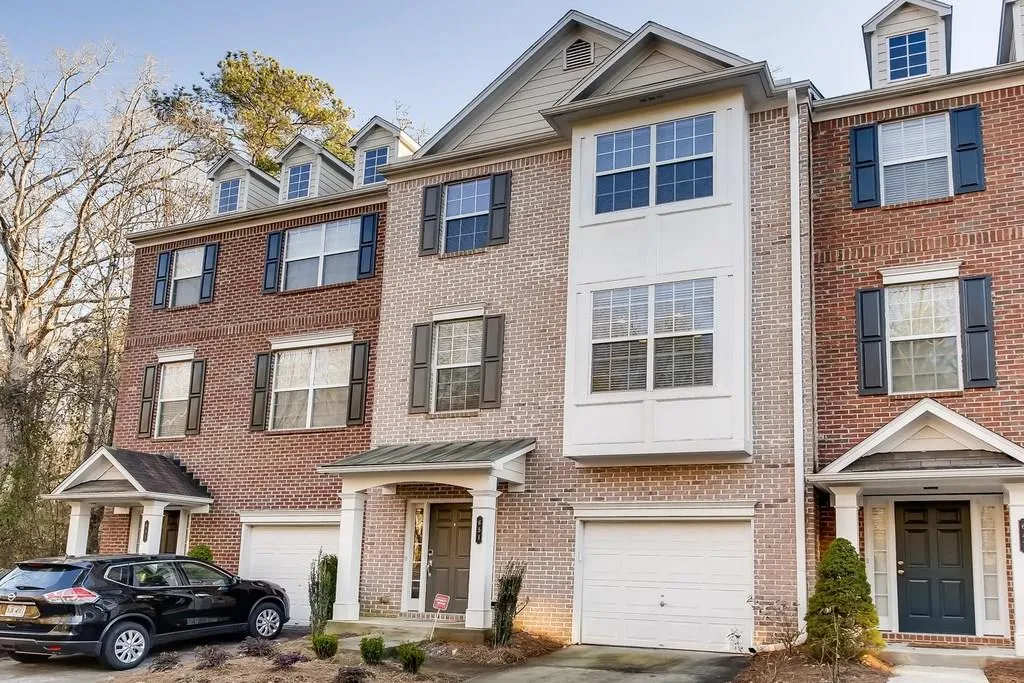 651 Coligny Court, Atlanta, Georgia 30350, 3 Bedrooms Bedrooms, ,3 BathroomsBathrooms,Residential,Sold,651 Coligny Court,6129034