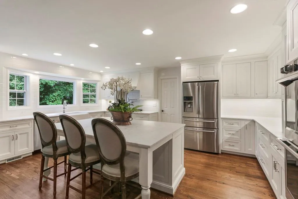5795 Riverwood Drive, Sandy Springs, Georgia 30328, 5 Bedrooms Bedrooms, ,4 BathroomsBathrooms,Residential,Sold,5795 Riverwood Drive,6911121